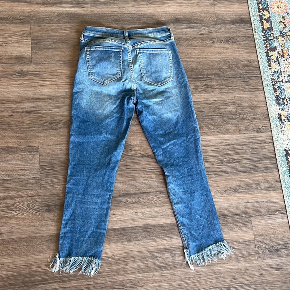 Free People Jeans - blue with distressed bottom - Picture 4 of 4